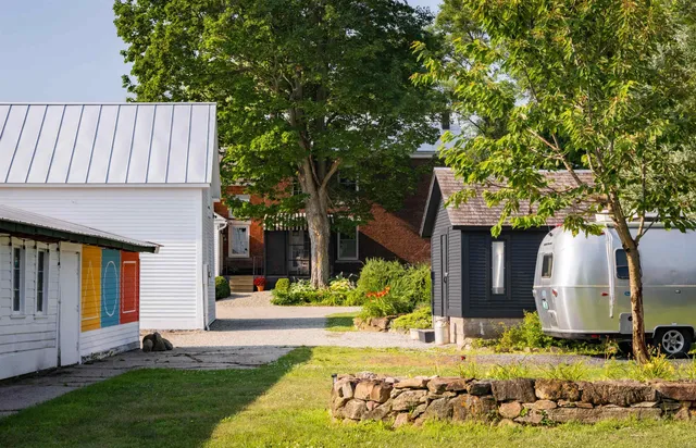 $1,375,500 | 888 Botsford Road, Ferrisburgh, VT 05456