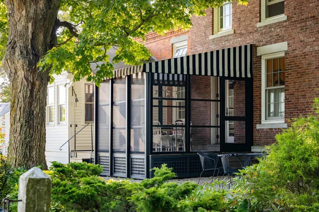 $1,375,500 | 888 Botsford Road, Ferrisburgh, VT 05456