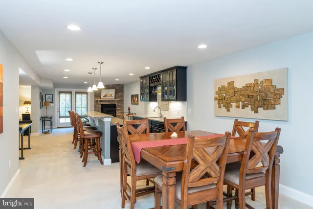 $850,000 | 6931 Summit Circle, Baltimore, MD 21239