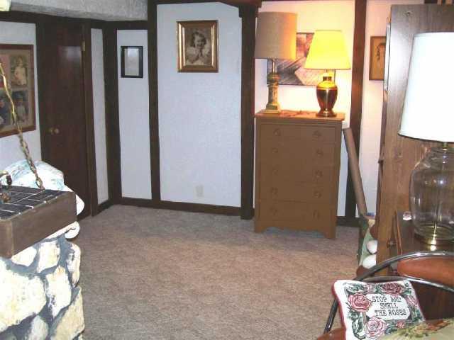4045 Senour Road Indianapolis, IN 46239 - Photo 8 of 11