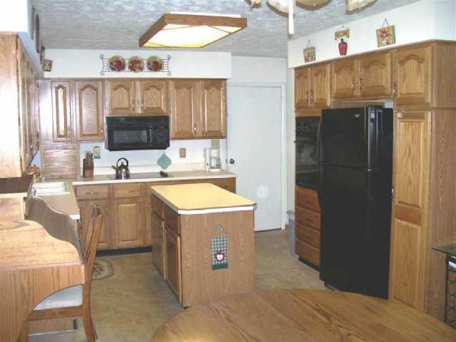 4045 Senour Road Indianapolis, IN 46239 - Photo 10 of 11