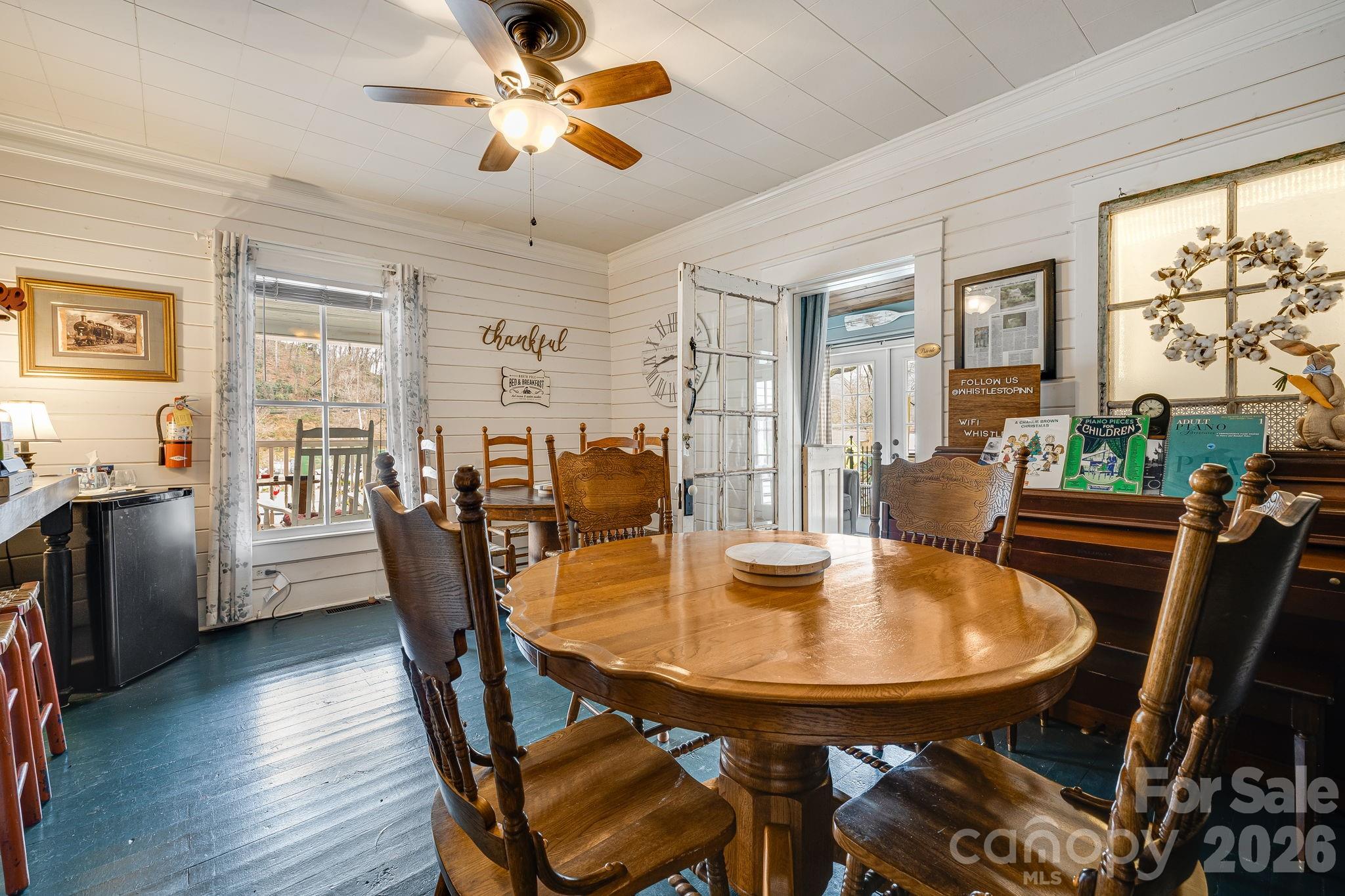 364 Haywood Road Dillsboro, NC 28779 - Photo 11 of 47