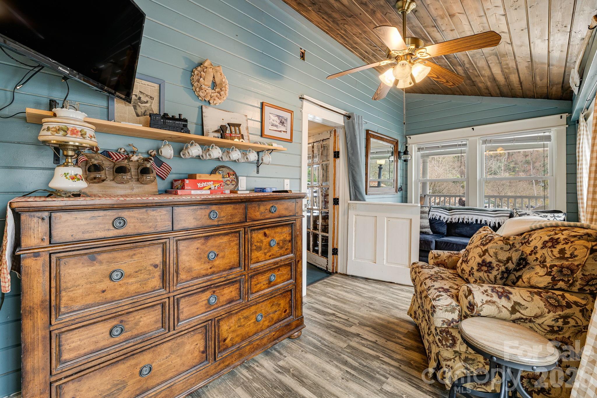 364 Haywood Road Dillsboro, NC 28779 - Photo 18 of 47