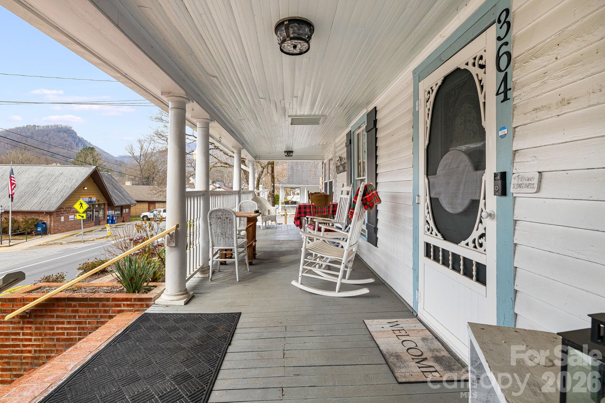 364 Haywood Road Dillsboro, NC 28779 - Photo 5 of 47