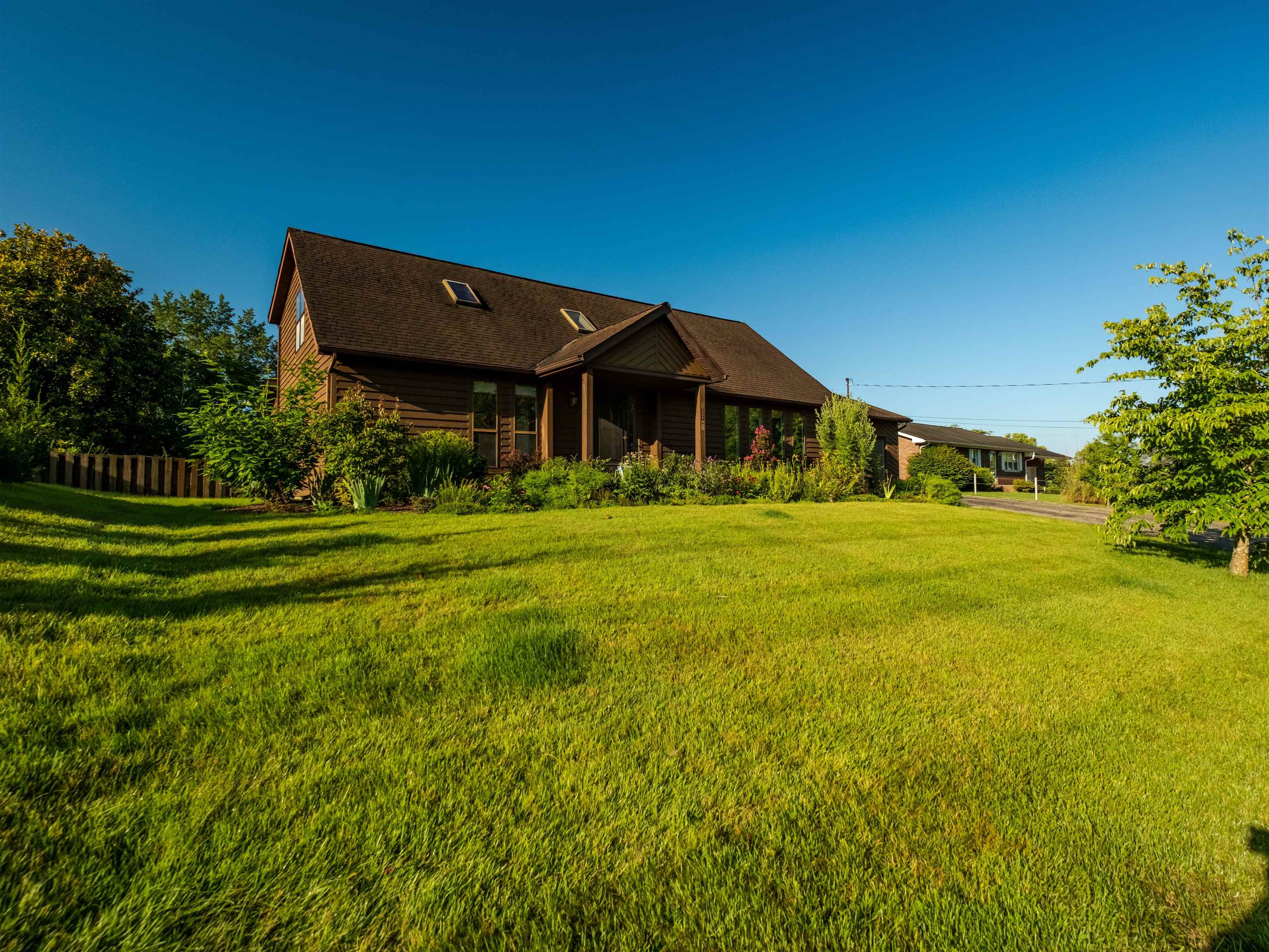 554 Hollow Road Ona, WV 25545 - Photo 1 of 31 Gallery Image 1