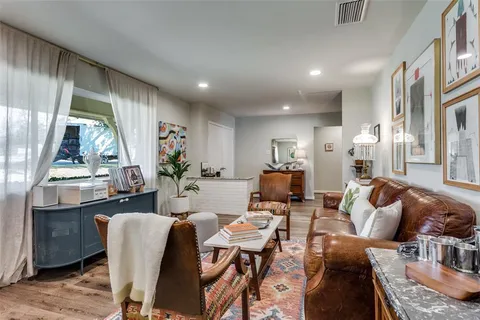 $450,000 | 1804 Aden Road, Fort Worth, TX 76116