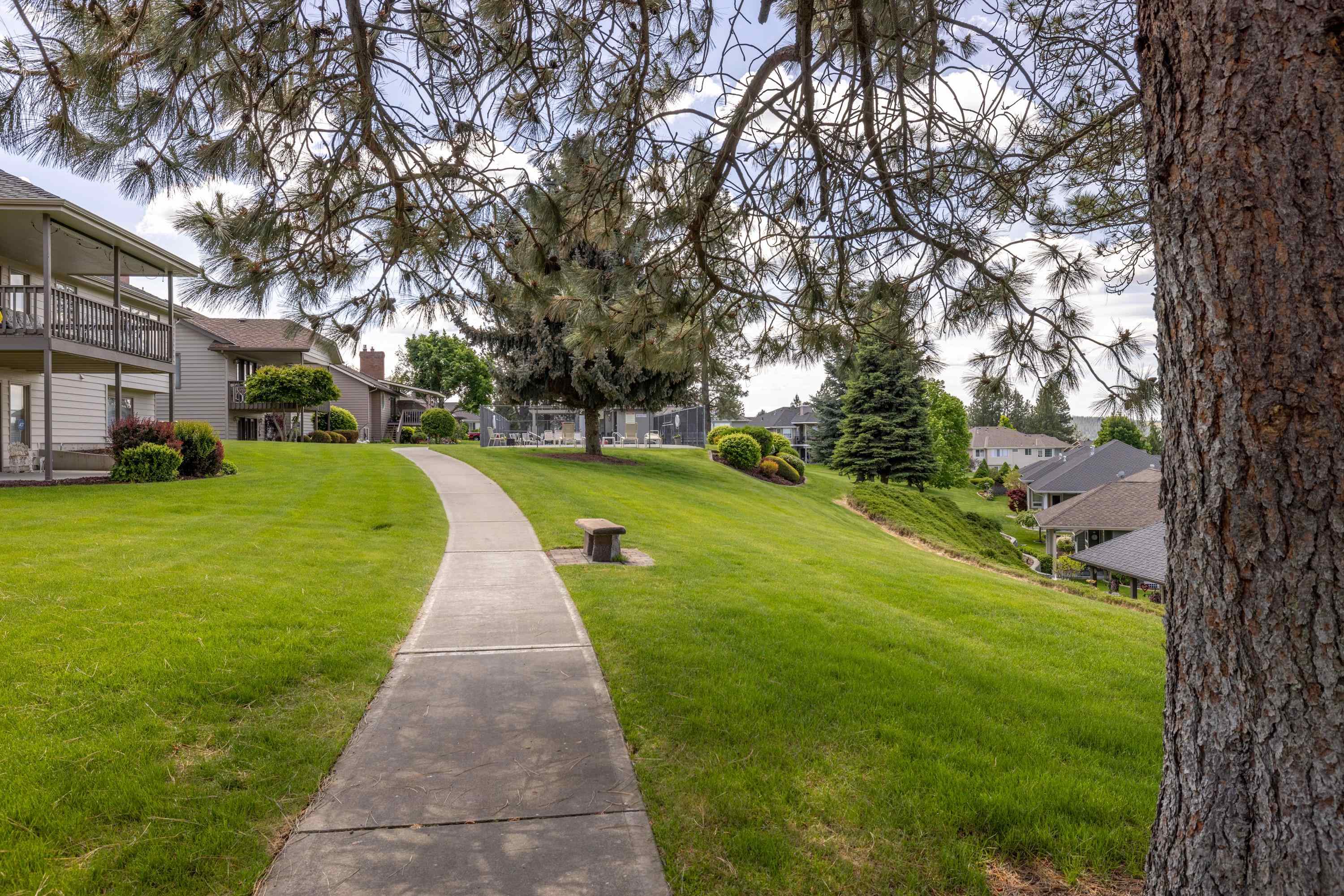 9711 North Ridgecrest Drive Spokane, WA 99208 - Photo 33 of 44