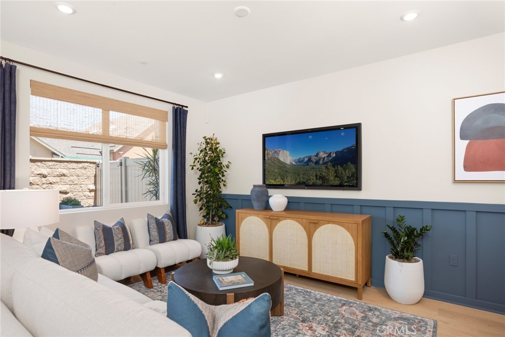 7022 Solara Way Westminster, CA 92683 - Photo 8 of 18