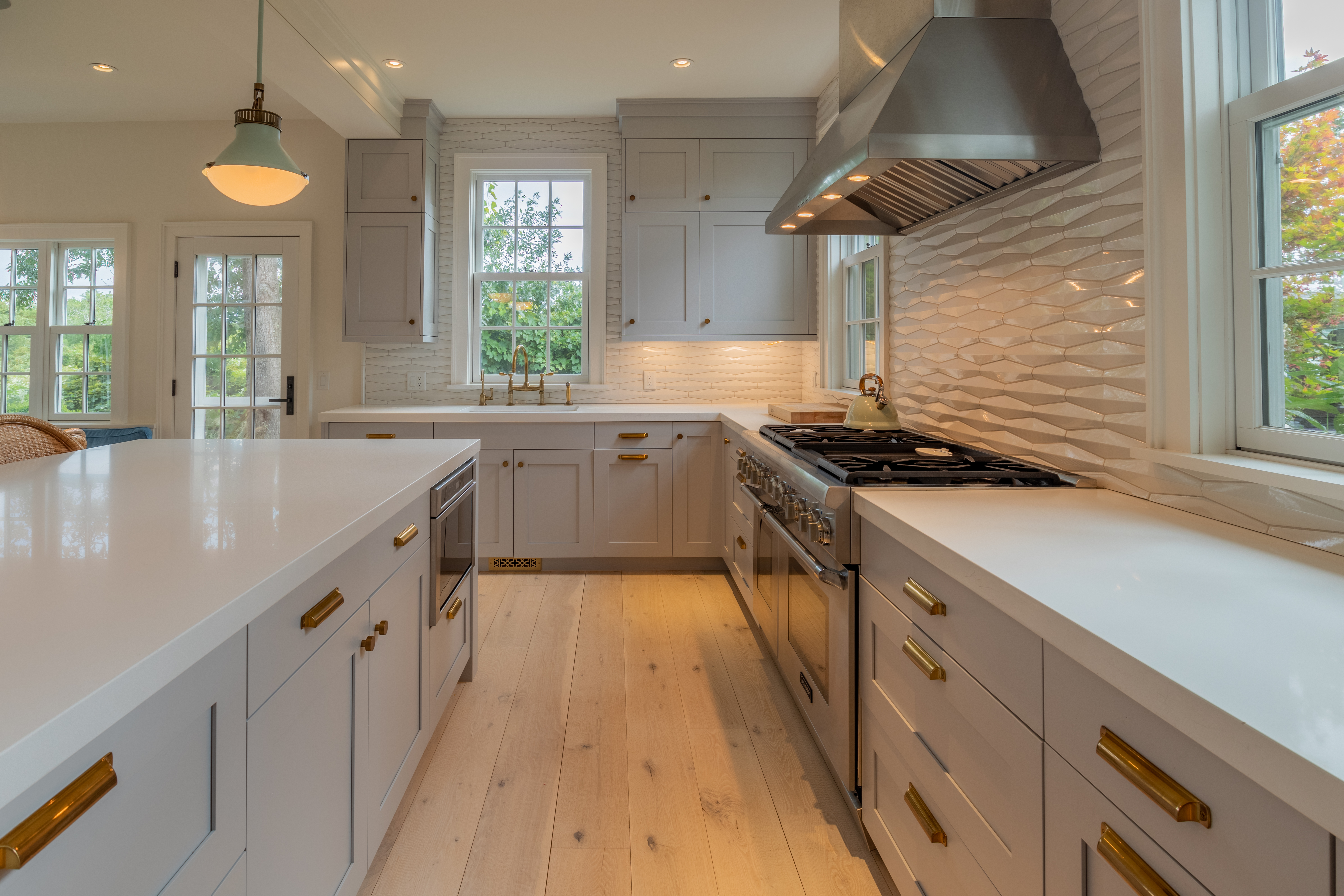 8 High Brush Path Nantucket, MA 02554 - Photo 12 of 49