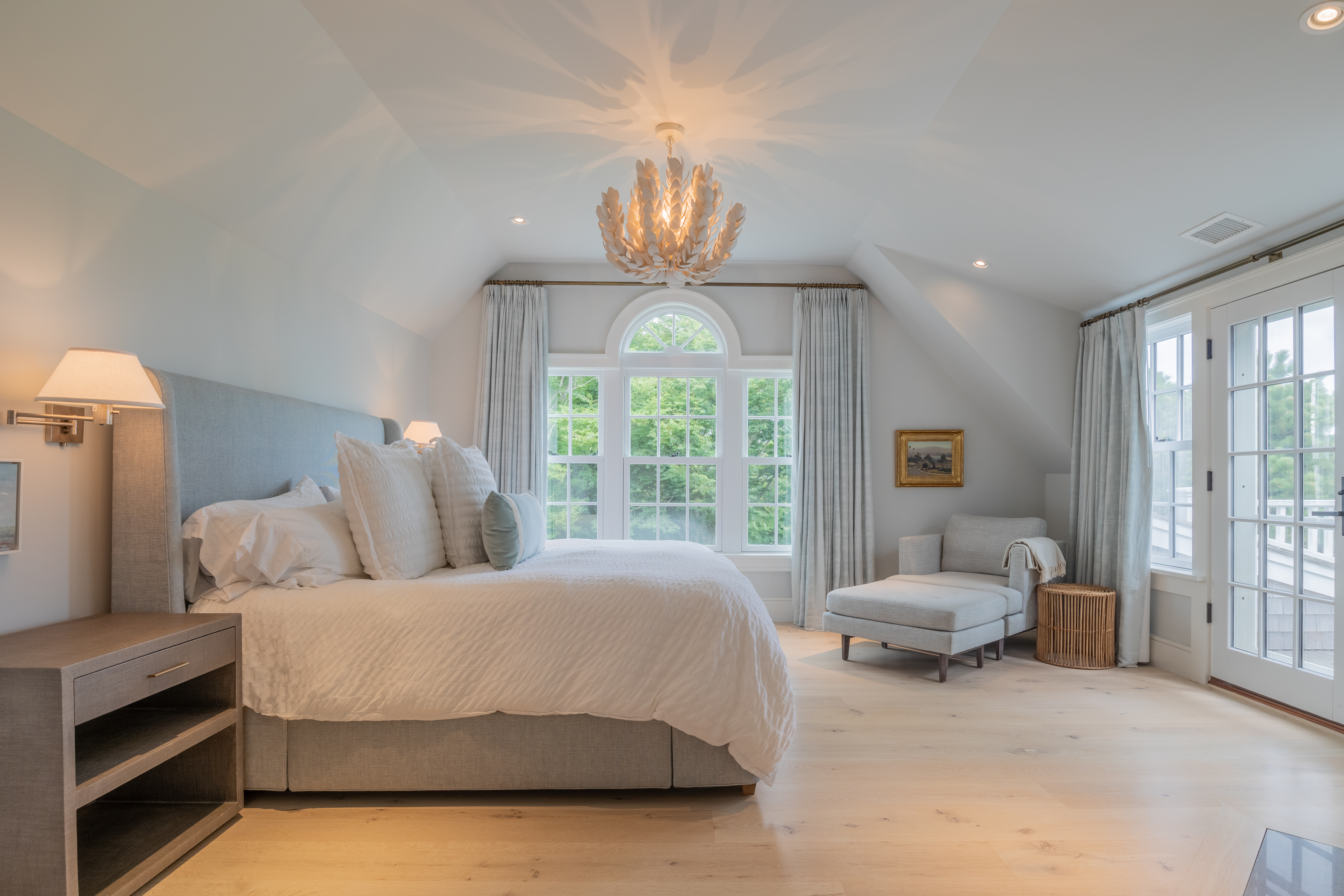 8 High Brush Path Nantucket, MA 02554 - Photo 26 of 49 Primary suite.