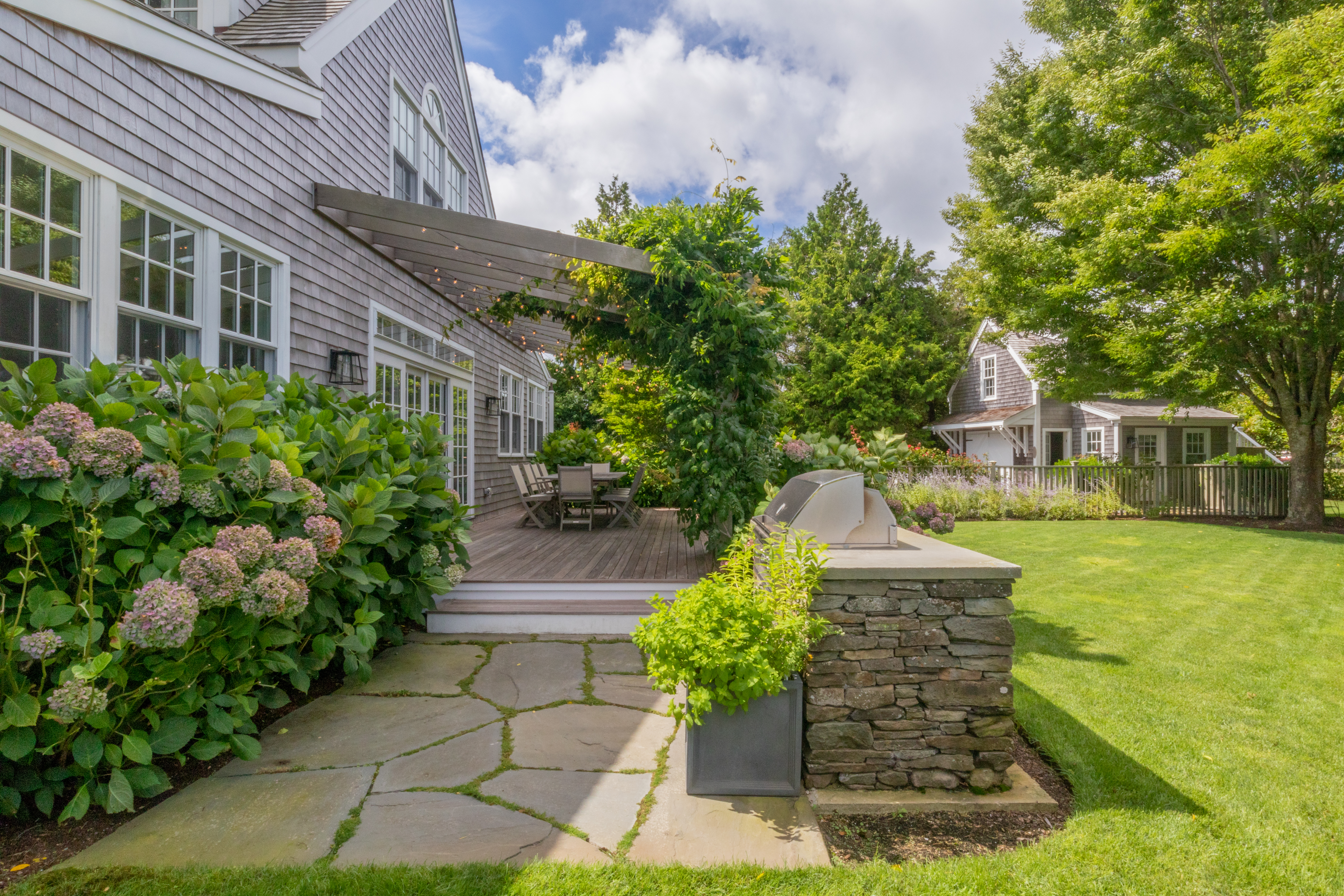 8 High Brush Path Nantucket, MA 02554 - Photo 42 of 49