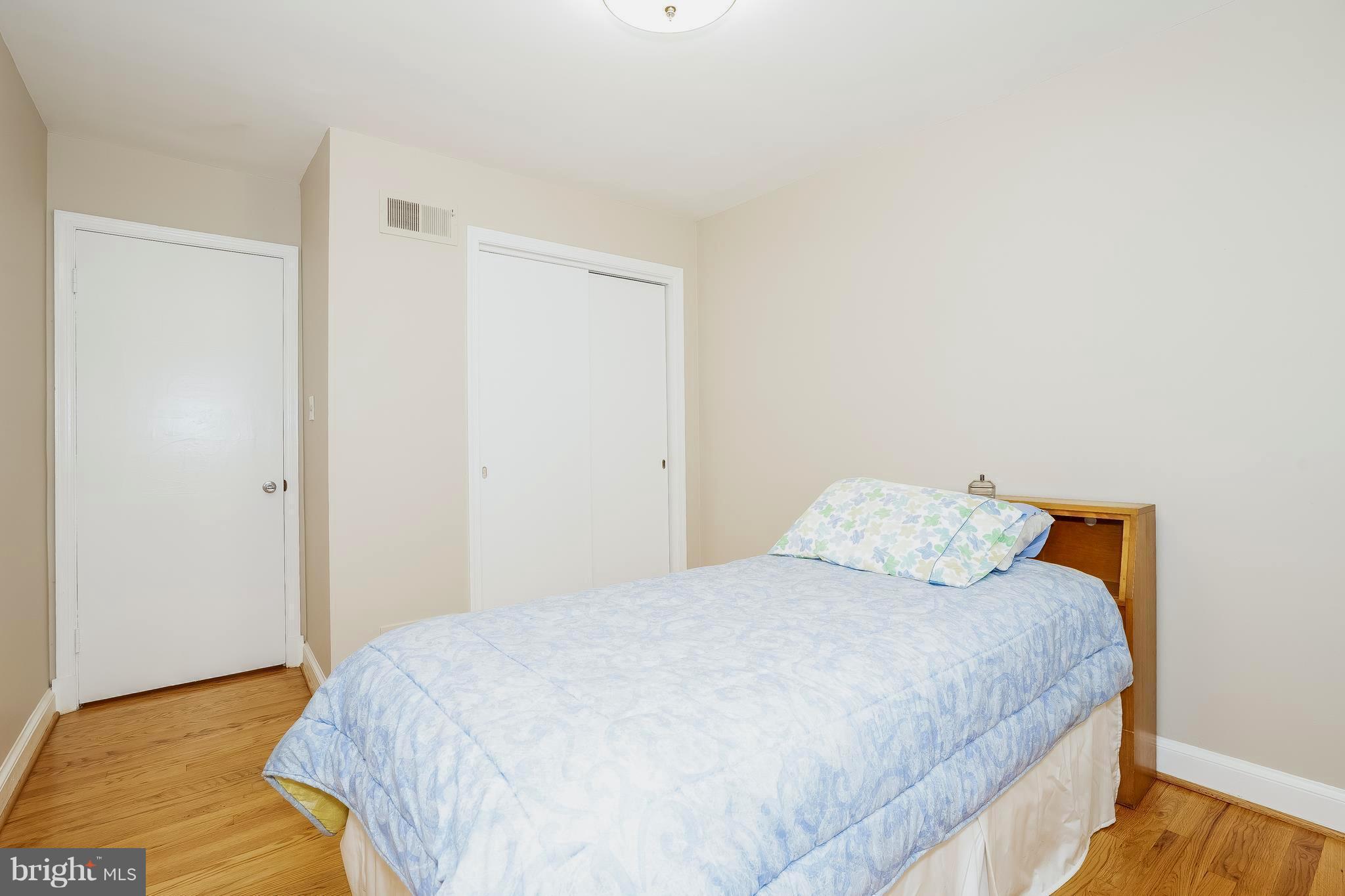 1800 Ladd Street Silver Spring, MD 20902 - Photo 14 of 22 Bedroom