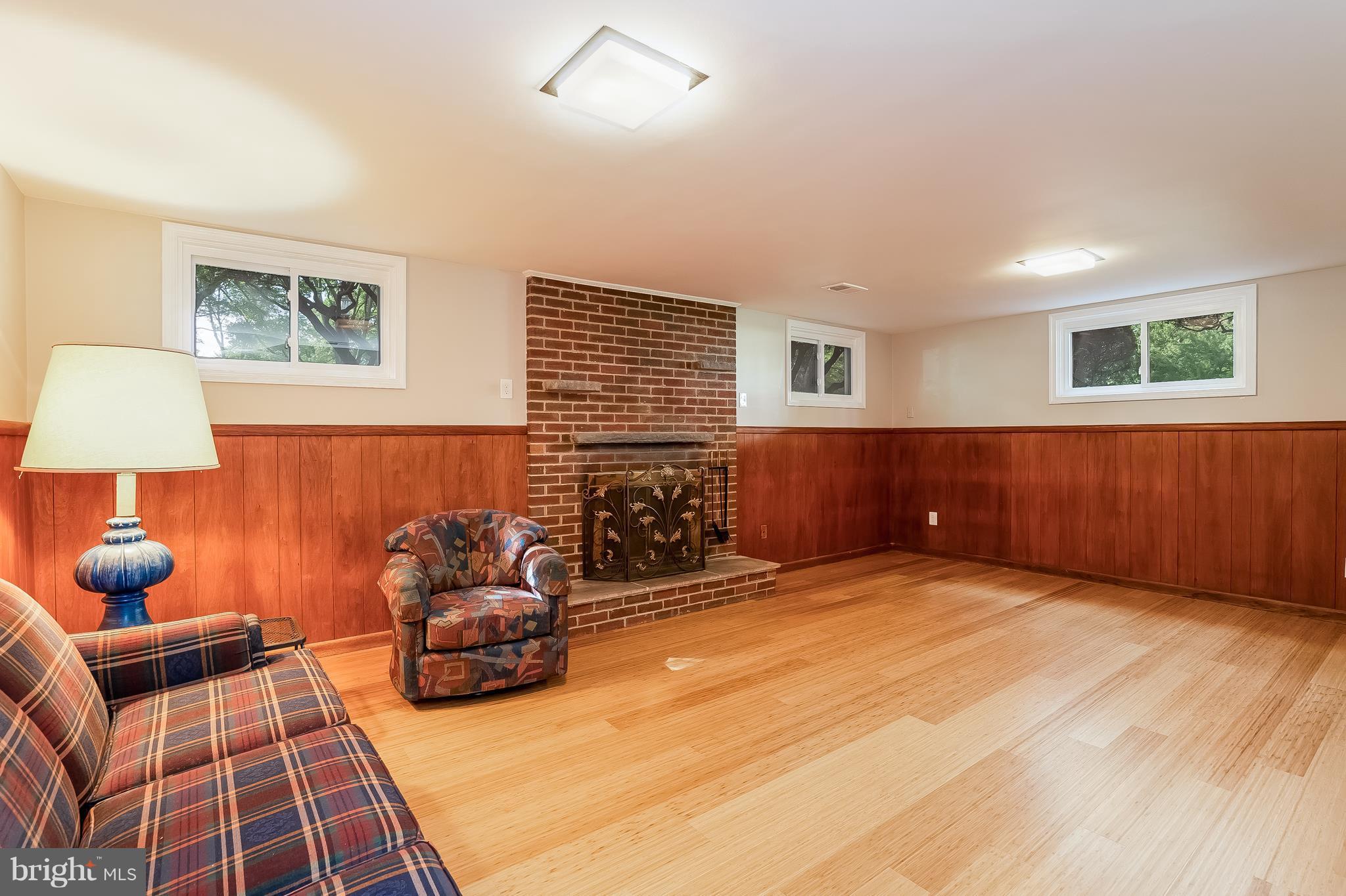 1800 Ladd Street Silver Spring, MD 20902 - Photo 18 of 22 Family Room