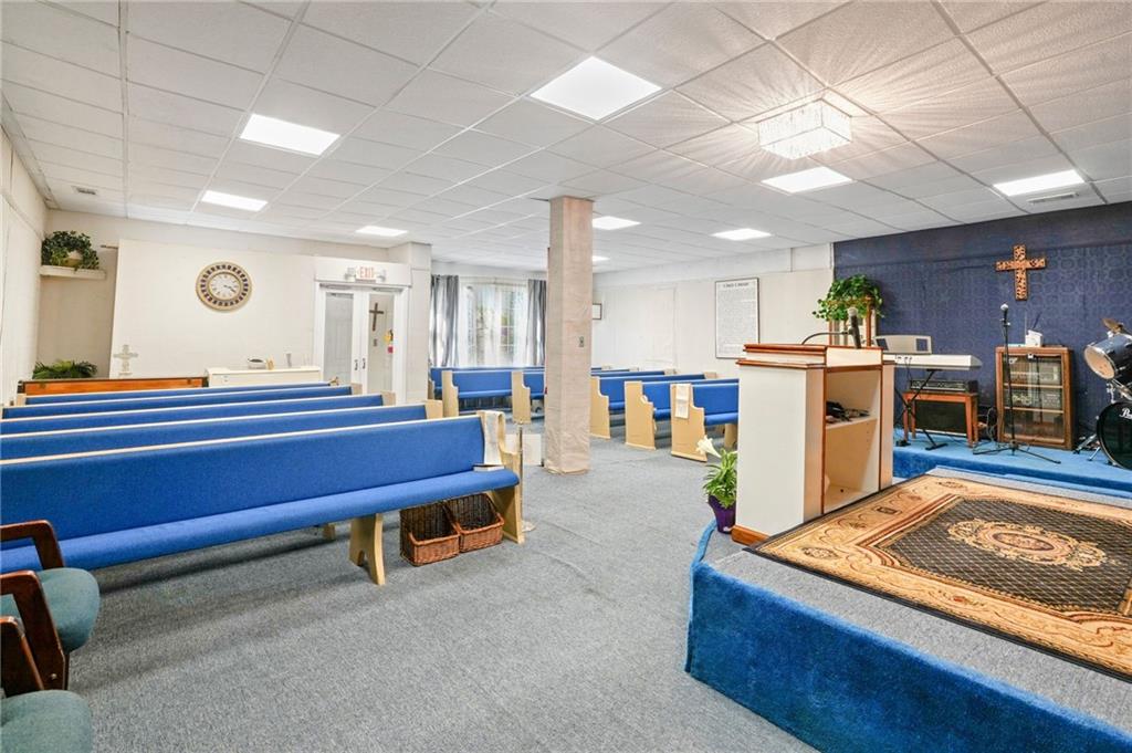 1583 Ralph David Abernathy Boulevard Southwest Atlanta, GA 30310 - Photo 12 of 24