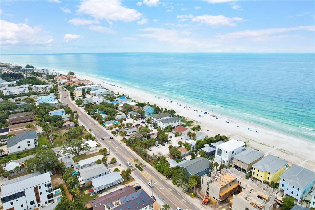 812 Gulf Boulevard, Unit 3 Indian Rocks Beach, FL 33785 - Photo 35 of 44