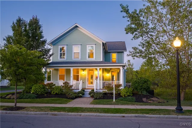 $1,295,000 | 112 Orchard Road, Skaneateles, NY 13152