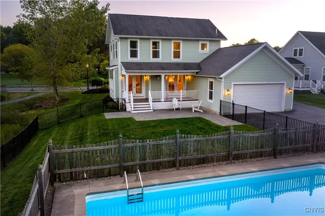 $1,295,000 | 112 Orchard Road, Skaneateles, NY 13152