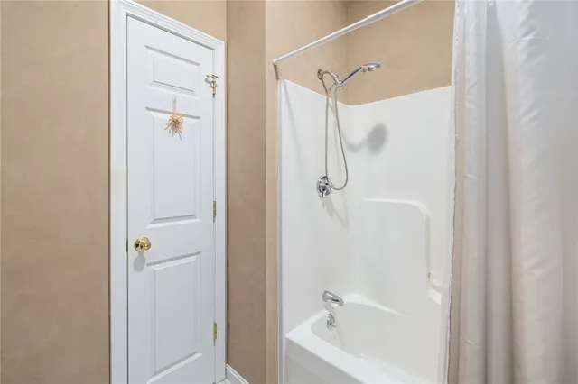 $425,000 | 145 Smithfield Road, Unit B, North Providence, RI 02904