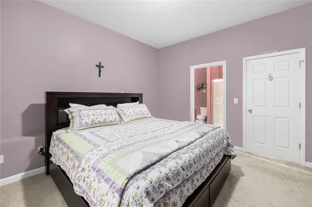 $425,000 | 145 Smithfield Road, Unit B, North Providence, RI 02904