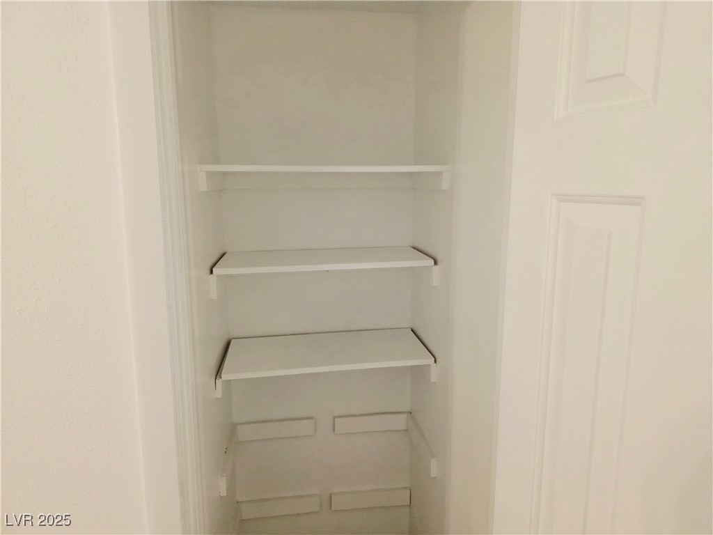 1751 East Reno Avenue, Unit 107 Las Vegas, NV 89119 - Photo 13 of 17