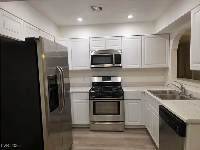 $1,500 | 1751 East Reno Avenue, Unit 107, Las Vegas, NV 89119
