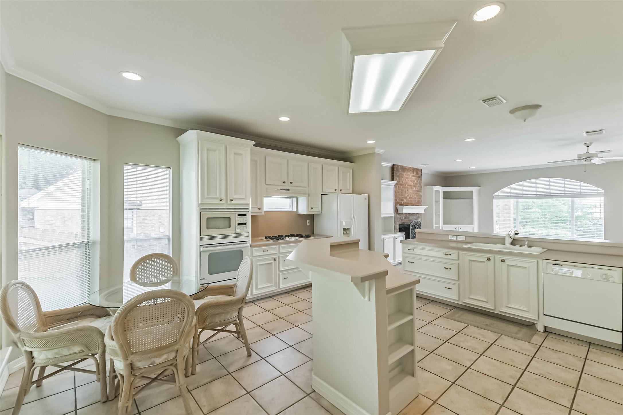 119 April Breeze Conroe, TX 77356 - Photo 18 of 49