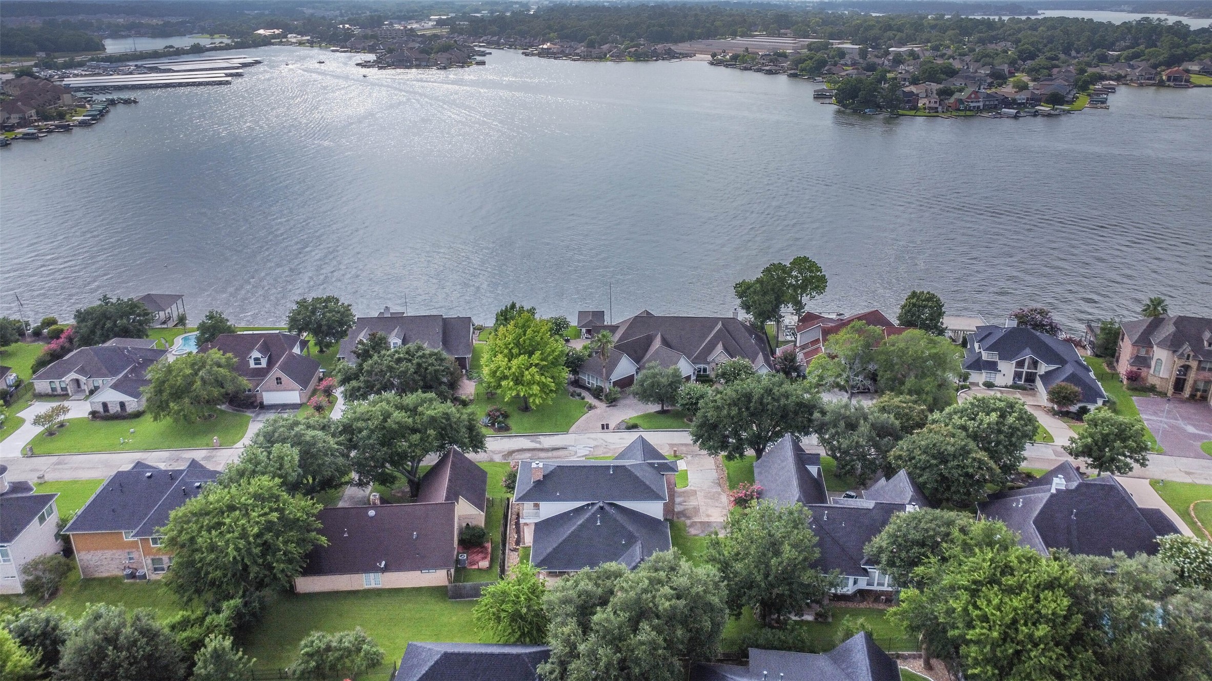 119 April Breeze Conroe, TX 77356 - Photo 2 of 49