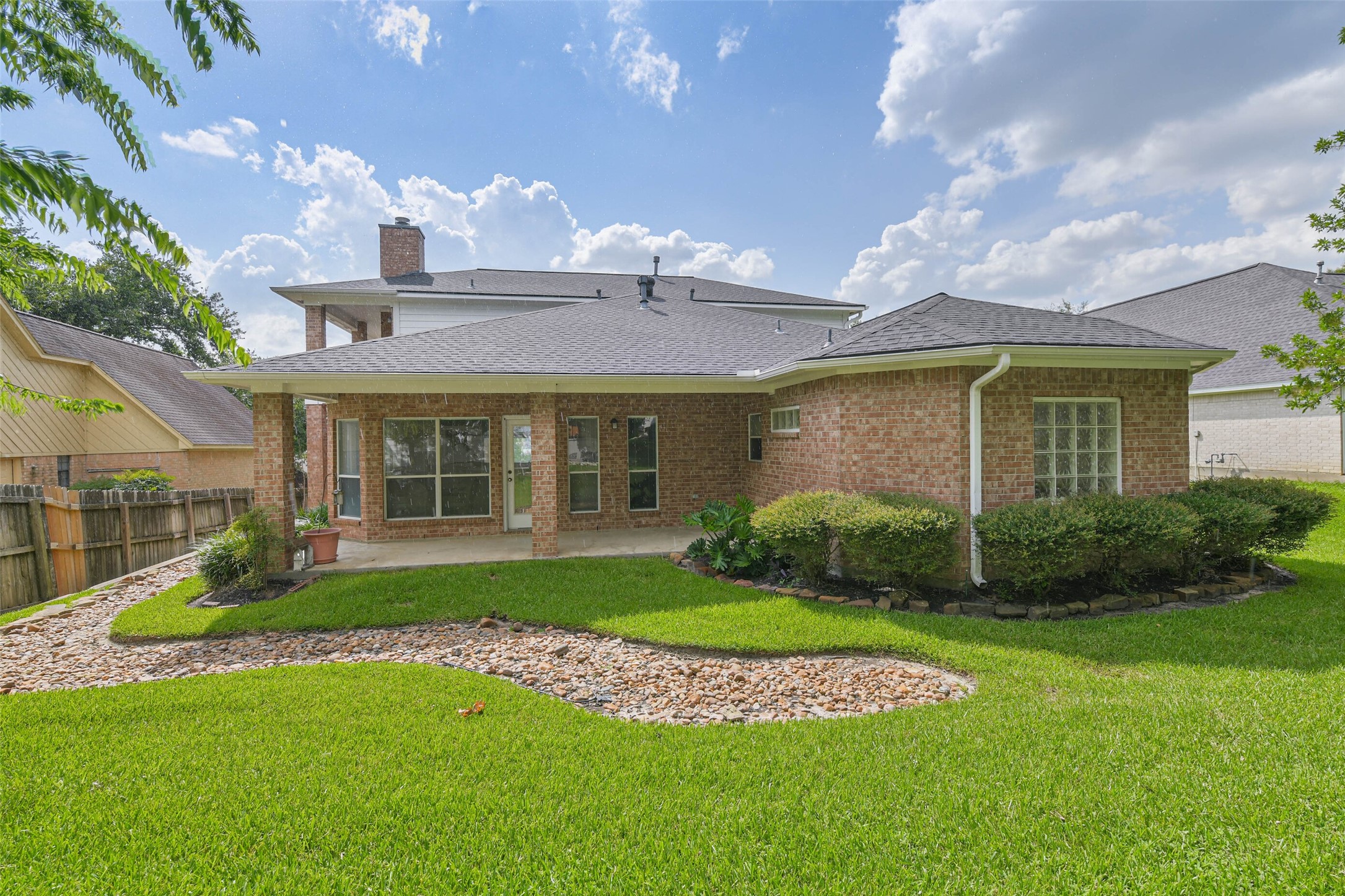 119 April Breeze Conroe, TX 77356 - Photo 10 of 49