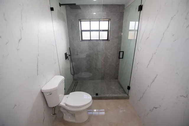 $649,999 | 110 Northwest 6th Avenue, Dania Beach, FL 33004