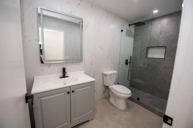 $649,999 | 110 Northwest 6th Avenue, Dania Beach, FL 33004