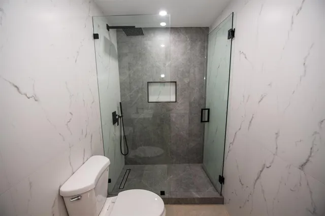 $649,999 | 110 Northwest 6th Avenue, Dania Beach, FL 33004