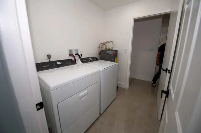 $649,999 | 110 Northwest 6th Avenue, Dania Beach, FL 33004