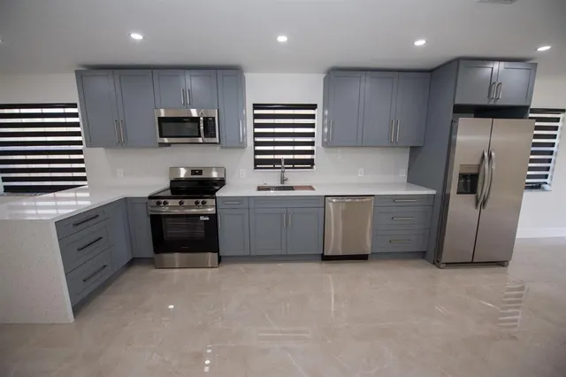 $649,999 | 110 Northwest 6th Avenue, Dania Beach, FL 33004