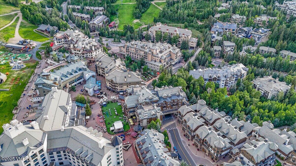 46 Avondale Lane, Unit R312 Beaver Creek, CO 81620 - Photo 31 of 47 an aerial view of multiple house