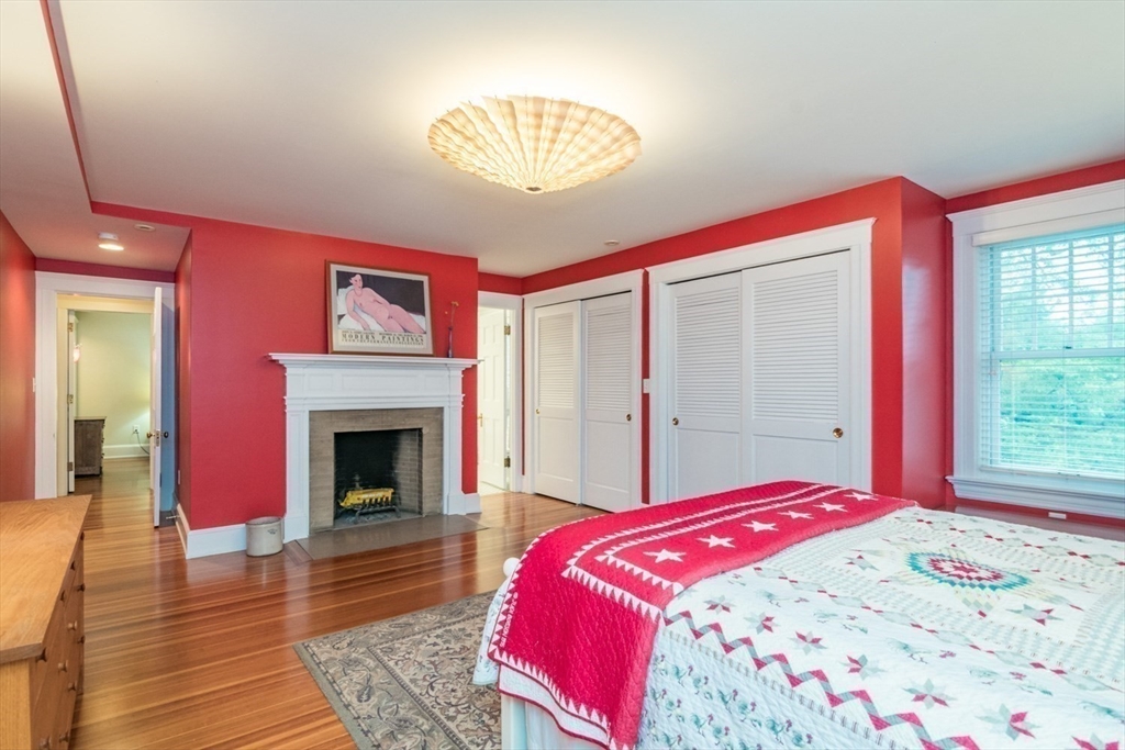88 Round Hill Road, Unit 2 Northampton, MA 01060 - Photo 31 of 38