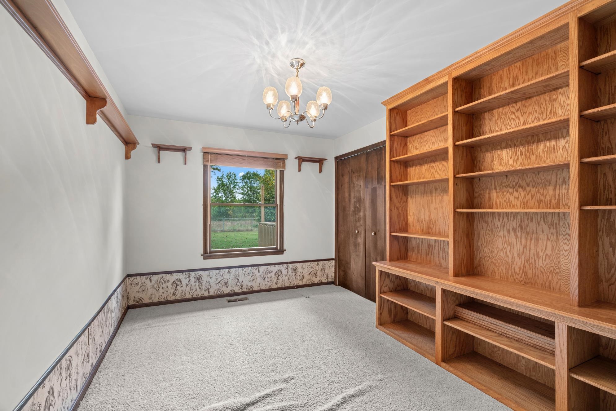 9102 East Bennington Road Durand, MI 48429 - Photo 28 of 42 50157754-b5496ab8-c59f-4307-914f-a718c01d47bc.JPG