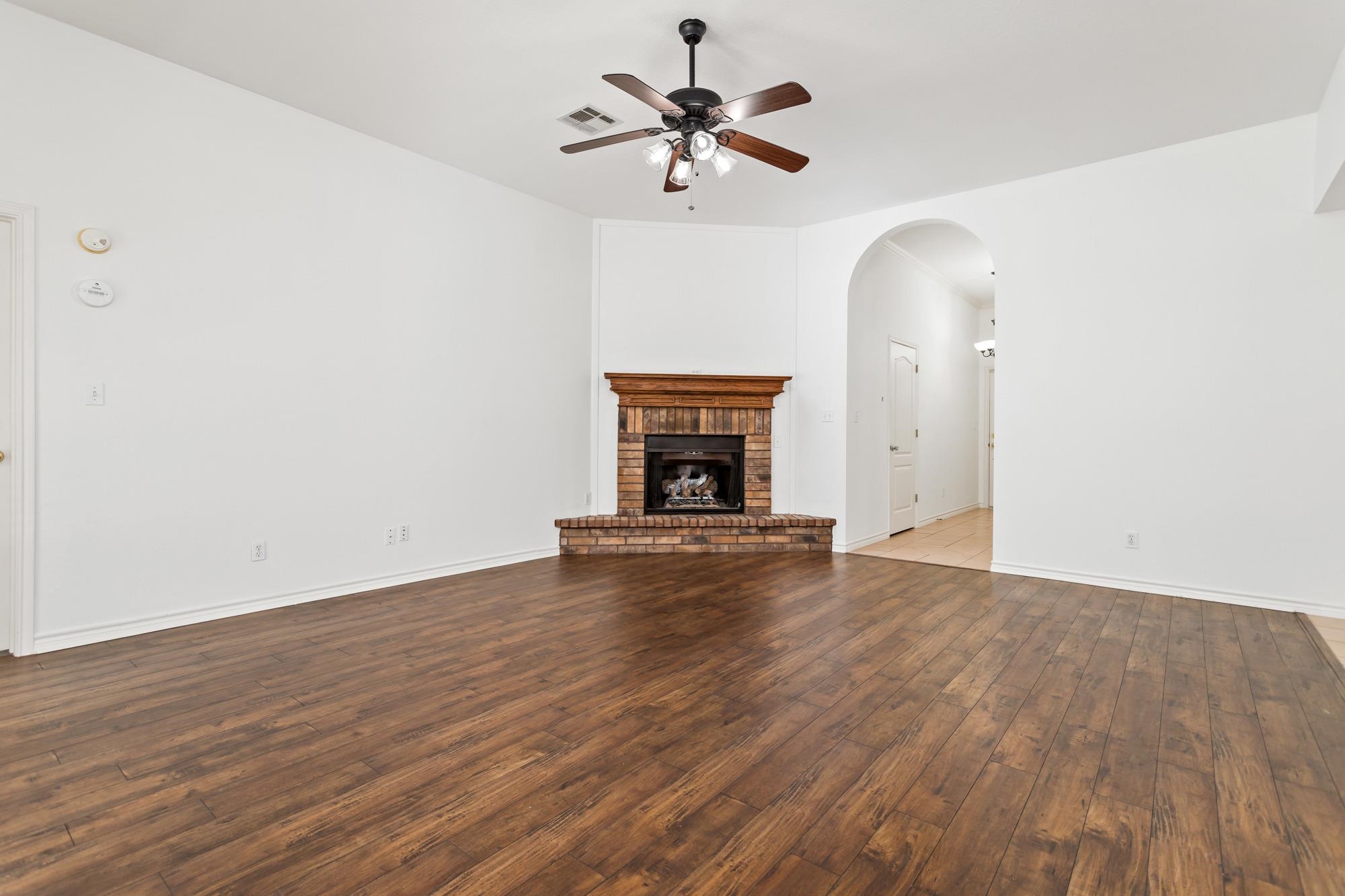 6060 Travis Lumberton, TX 77657 - Photo 6 of 27