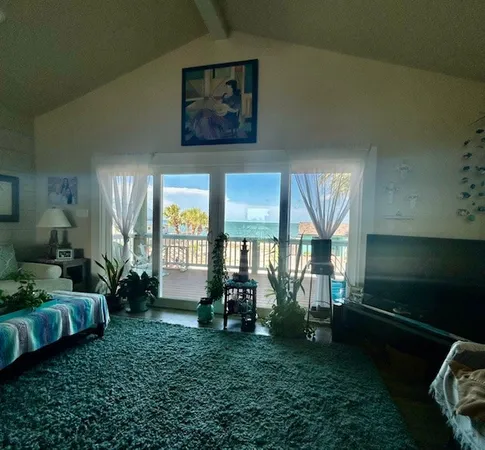 $650,000 | 1811 Bay Shore Drive, Rockport, TX 78382