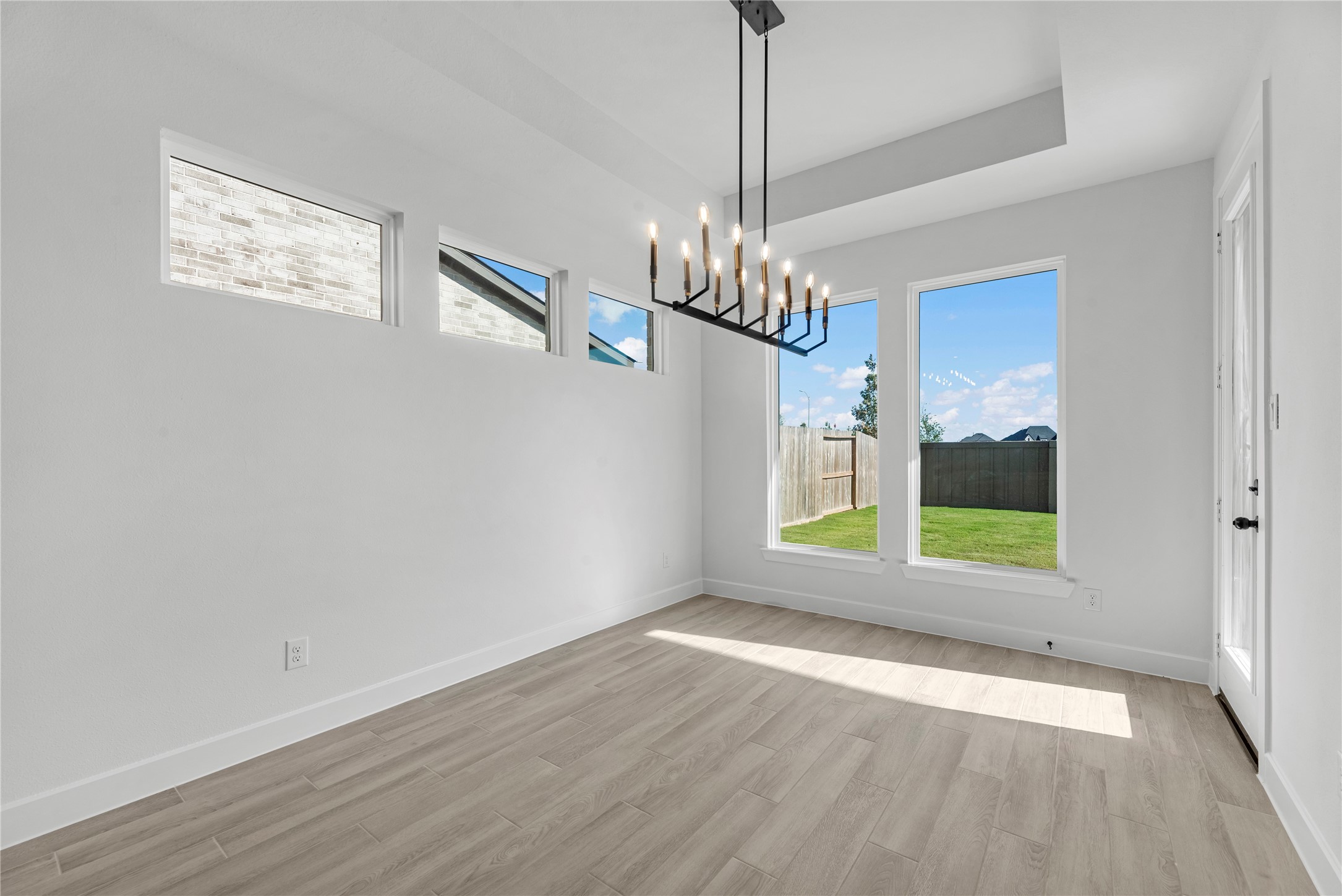 4723 Rustic Gdn Lane Fulshear, TX 77441 - Photo 10 of 30