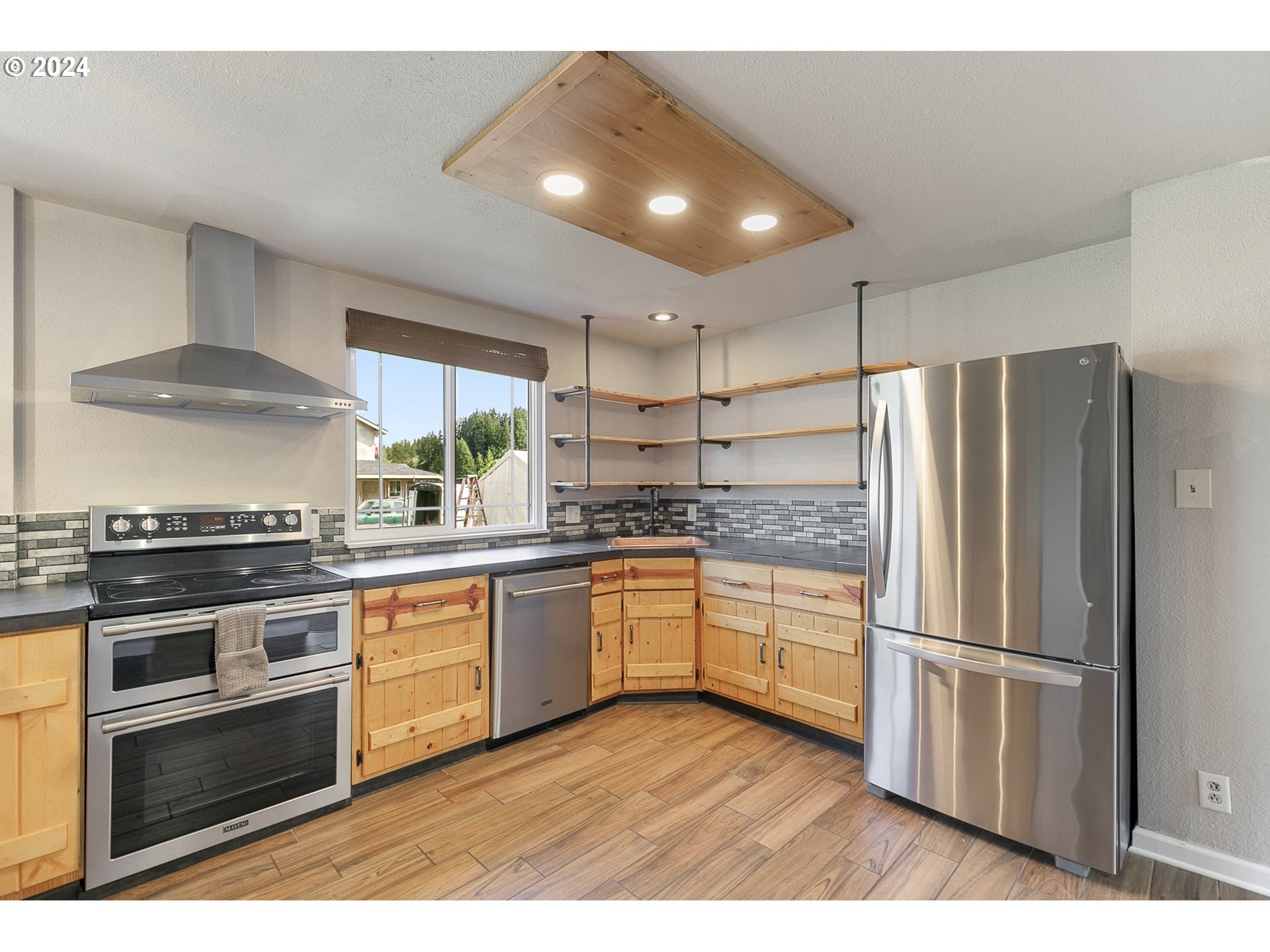 716 9th Street Vader, WA 98593 - Photo 17 of 39 Gallery Image 17