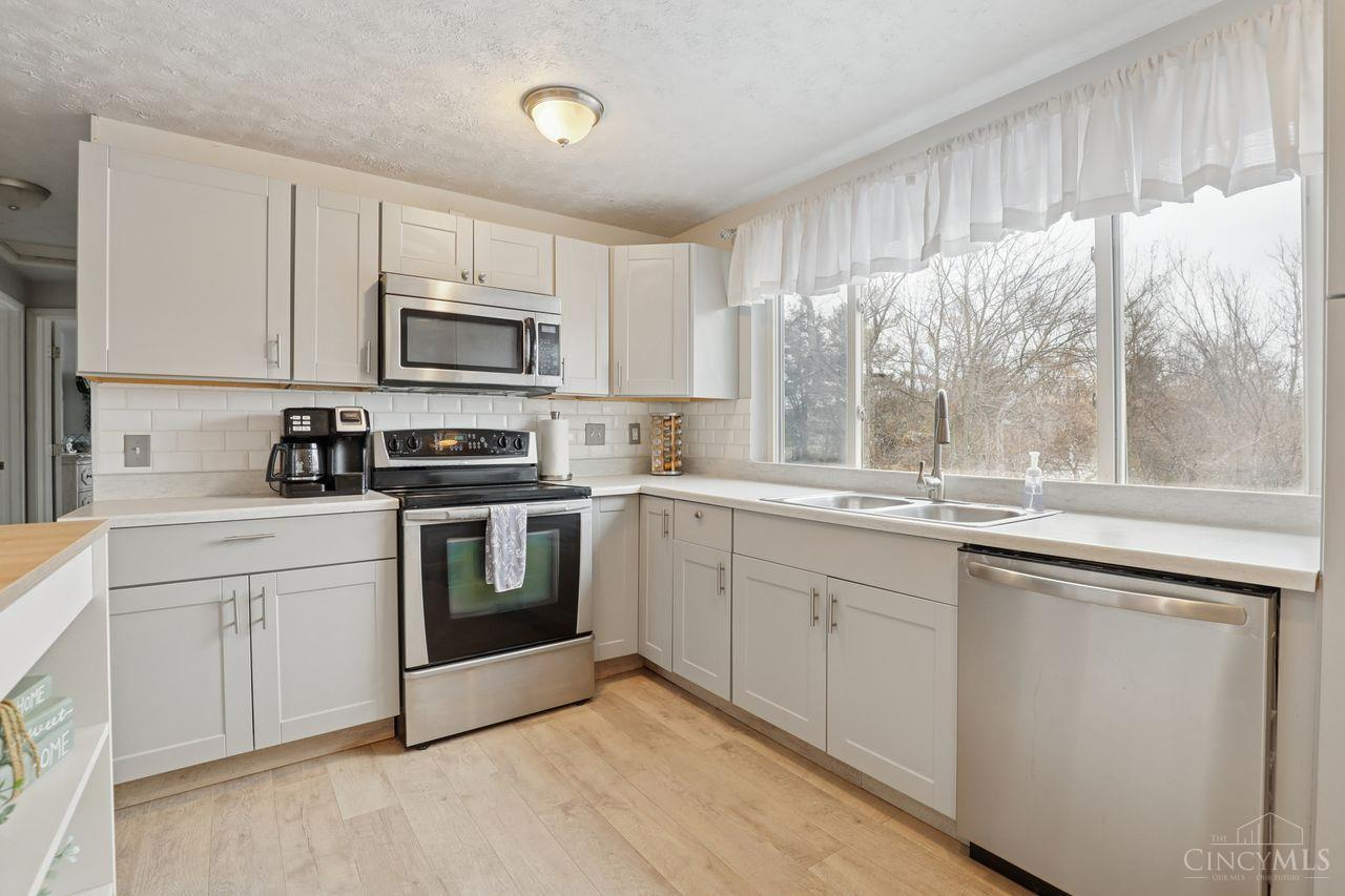 2638 Houston Road Cincinnati, OH 45231 - Photo 13 of 35