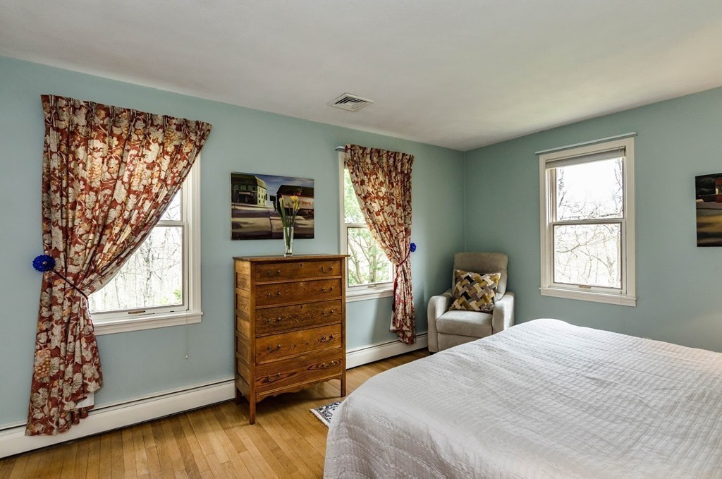 20 Brooks Road Lincoln, MA 01773 - Photo 13 of 25
