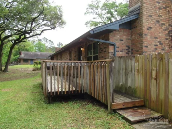 $1,250 | 3330 Pine Forest Road, Cantonment, FL 32533