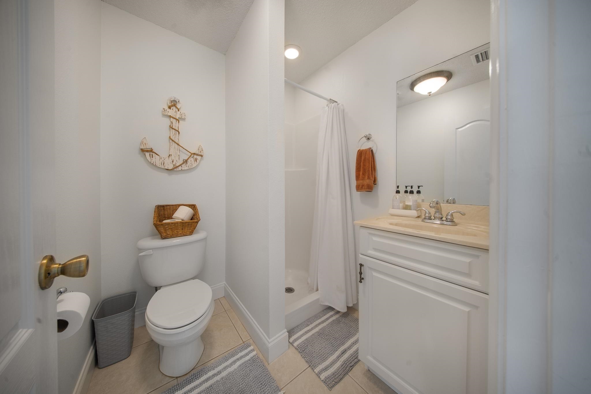 12475 State Highway, Unit 17 Gulf Shores, AL 36542 - Photo 22 of 55 Bathroom