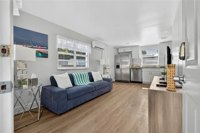 $1,650 | 4214 West Ohio Avenue, Tampa, FL 33614