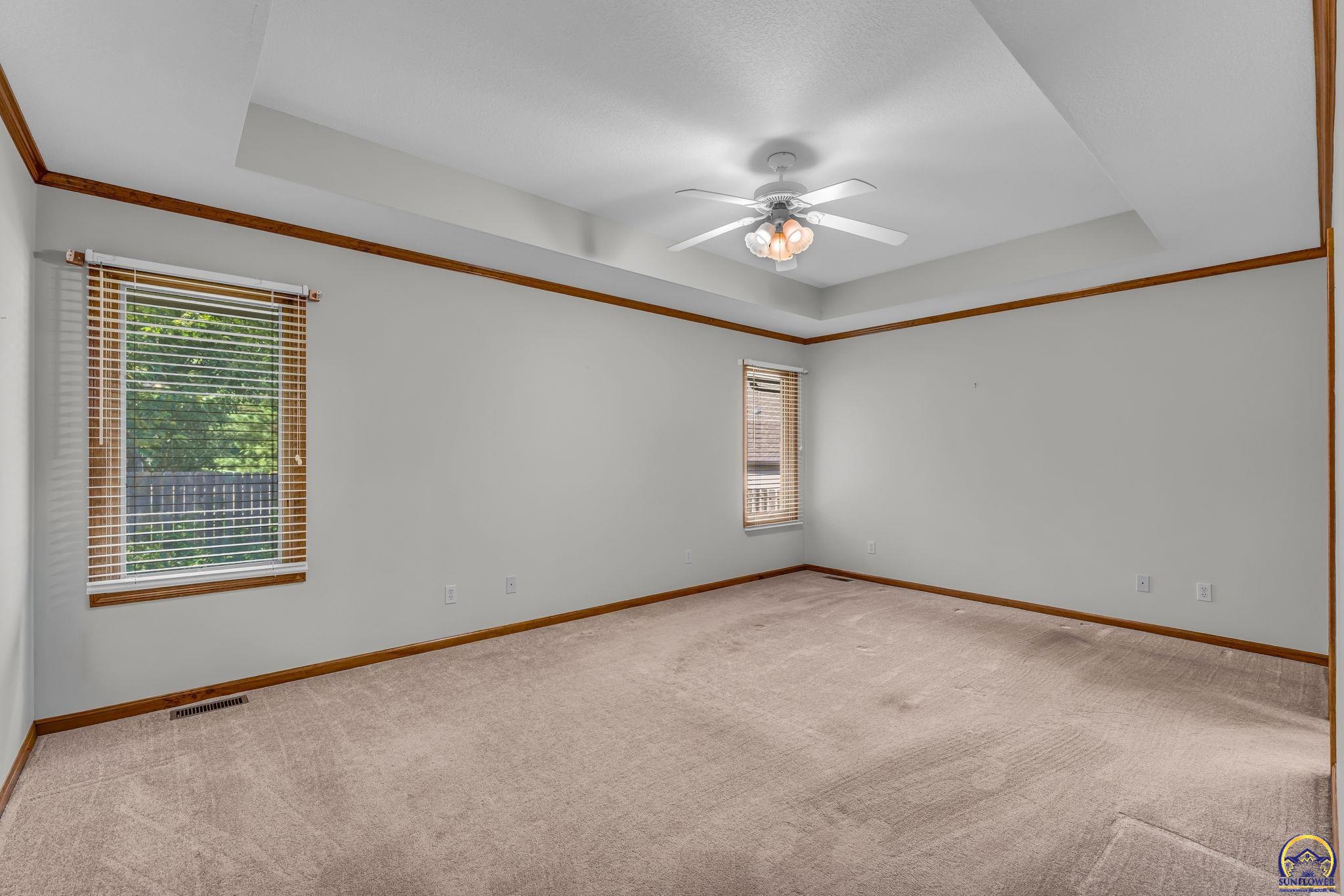 6400 Southwest Castle Lane Topeka, KS 66614 - Photo 19 of 36