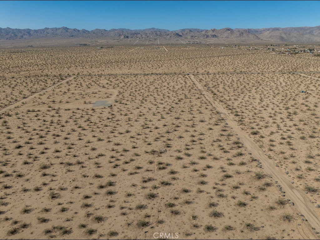 4773 California Avenue Joshua Tree, CA 92252 - Photo 9 of 14 a view of a lake view