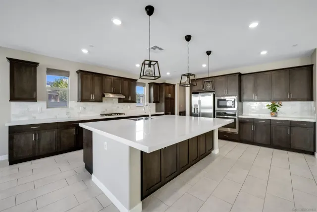 $5,500 | 1845 Newton Court, Escondido, CA 92026