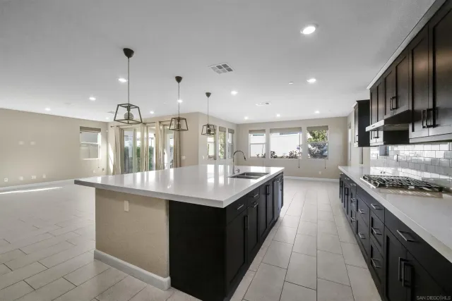 $5,500 | 1845 Newton Court, Escondido, CA 92026