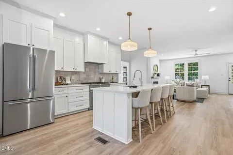 $1,295,000 | 203 Baggett Avenue, Raleigh, NC 27604